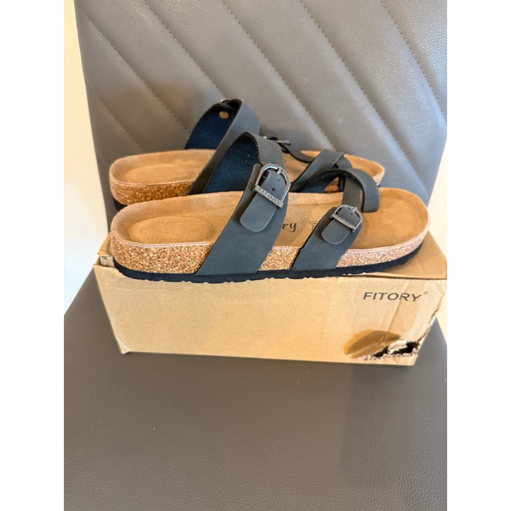 Women's Fitory Black & Brown Sandals US 9